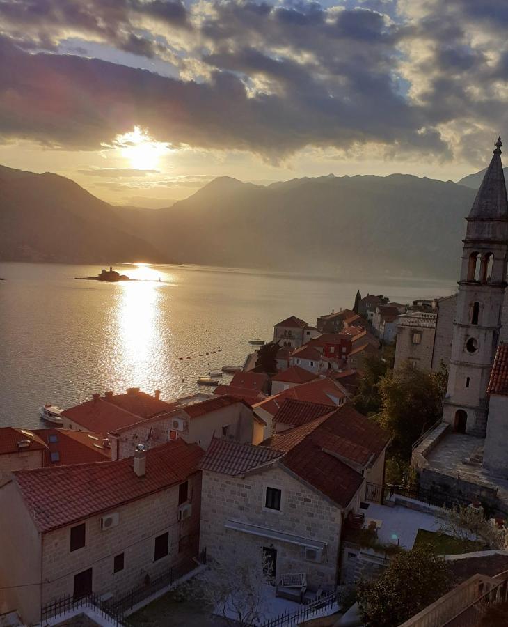 Bella Vista Zmukic Apartment Perast Exterior photo