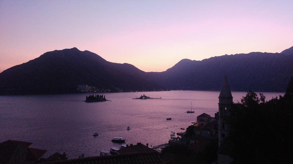 Bella Vista Zmukic Apartment Perast Exterior photo